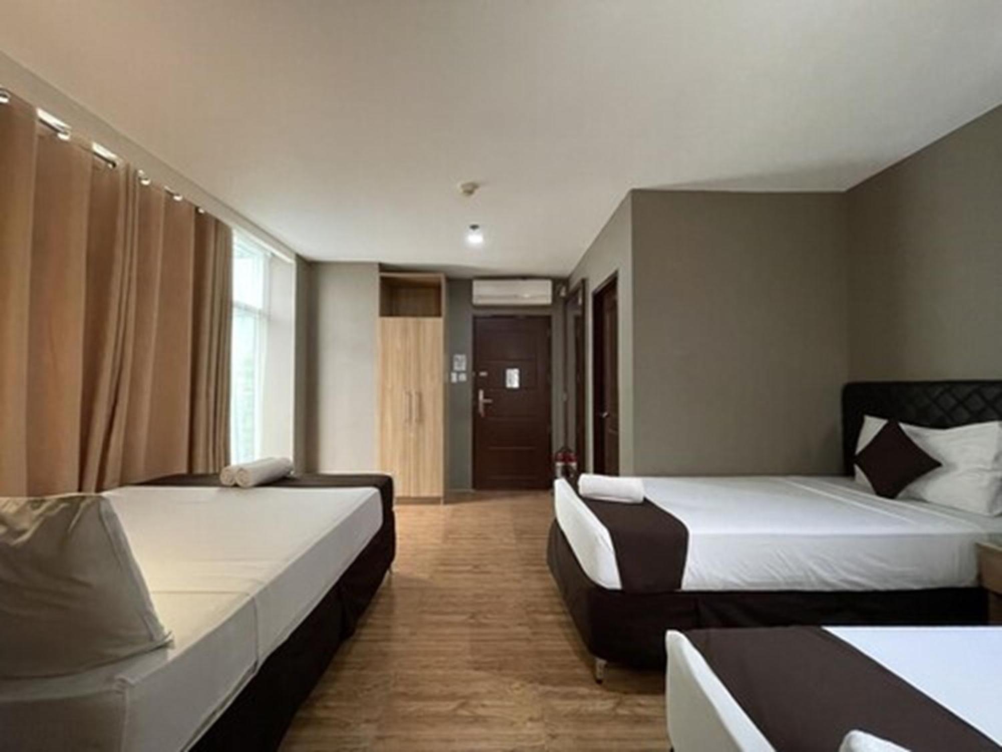 Cebu Capitol Central Hotel & Suites Powered By Cocotel Oda fotoğraf